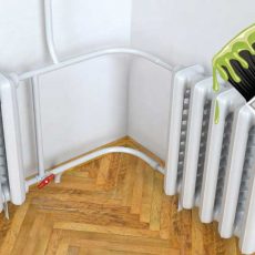 Можно ли красить трубы отопления и радиаторы в квартире